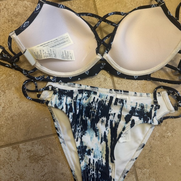 A&F Bikini NWOT - Picture 4 of 4